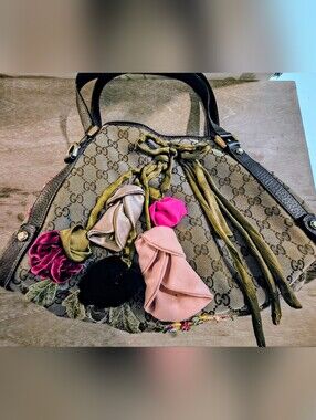 Authentic Gucci GG Canvas Floral Appliqué Tote – One of a Kind Upcycled Art Bag